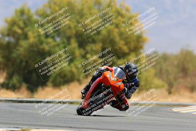 media/May-15-2022-SoCal Trackdays (Sun) [[33a09aef31]]/Turn 7 (1145am)/